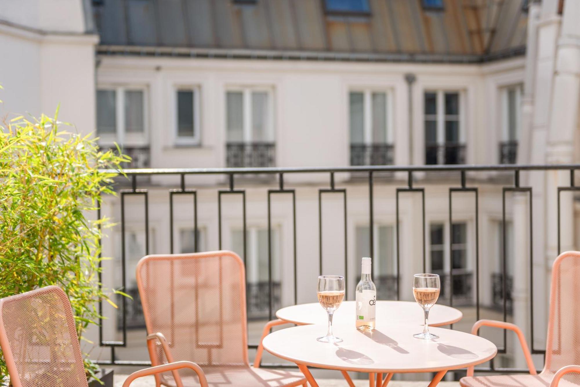 Hotel Helzear Champs-Elysees Paris Exteriör bild