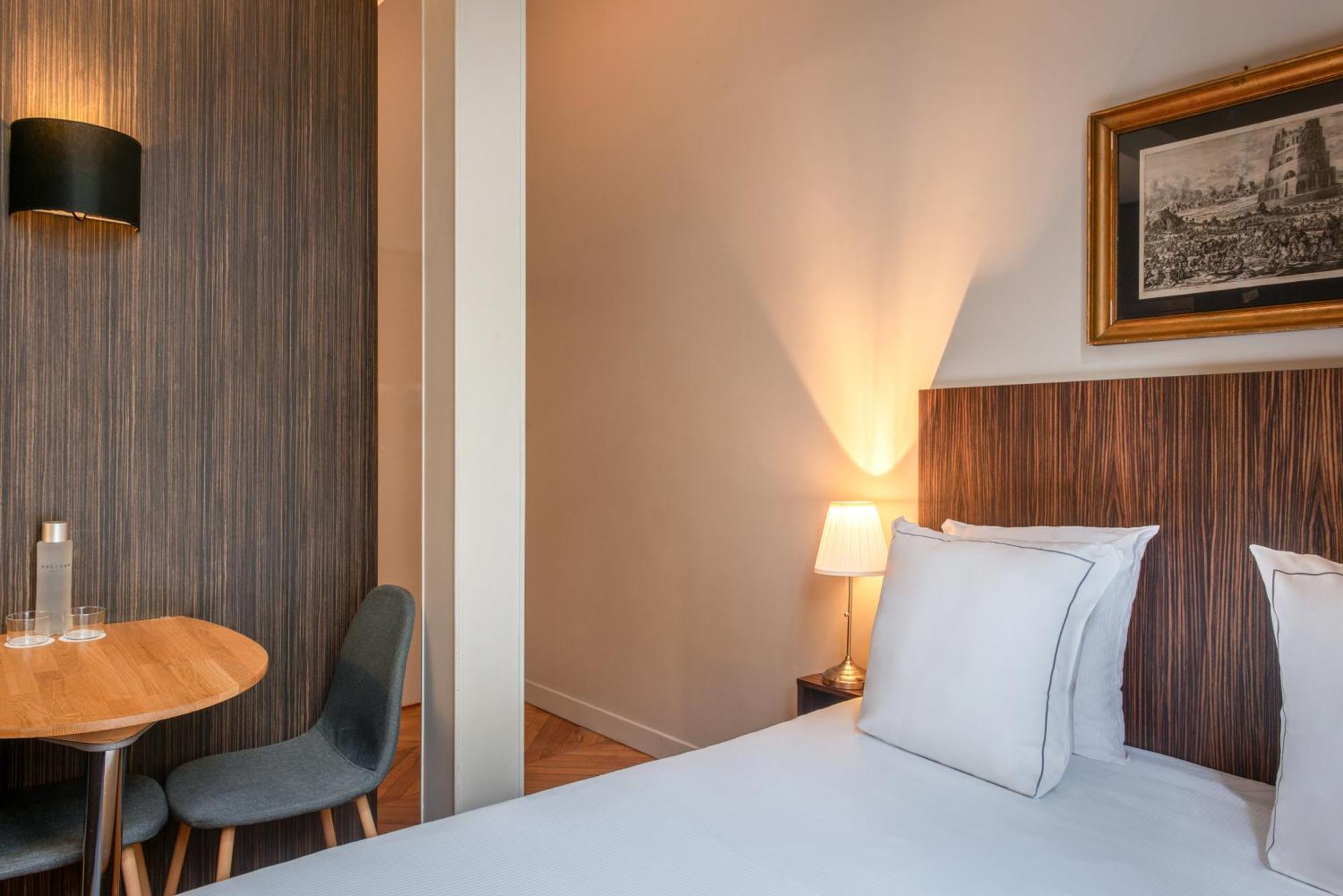 Hotel Helzear Champs-Elysees Paris Exteriör bild